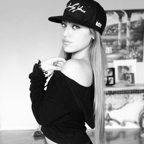 LynettMcCole's profile picture. My stomach drops when I think of anyone else having you.