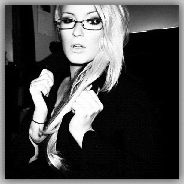 ElvaWedderburn's profile picture. Most girls knowingly chase jerks, get hurt, and then complain about it.