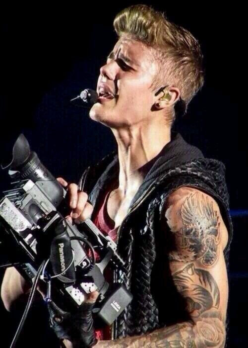 Justin is my life:)