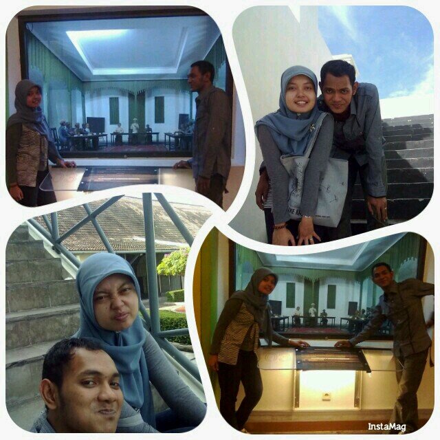 Bismillah I have many dreams I believe it will be happen I make it comes true I 
simple I smile I love famz&you♥ I ♥blue I ♥dolphin I a miracle sparkling ★