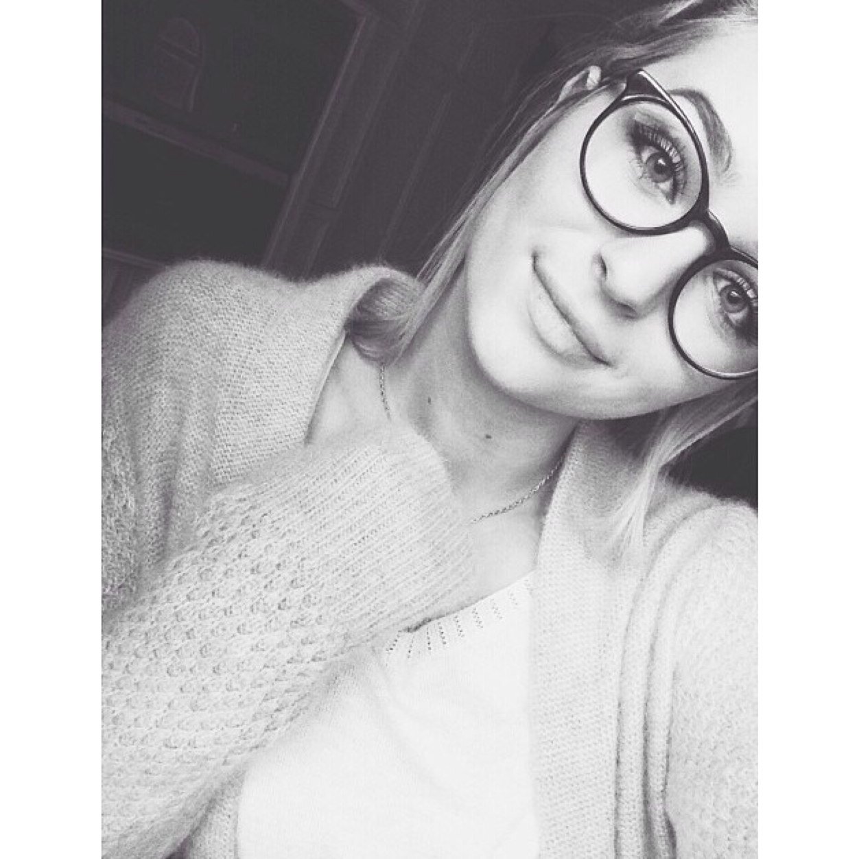 PLEASE FOLLOW MY MAIN ACC. @ectasynialls THANK YOU! ❤️