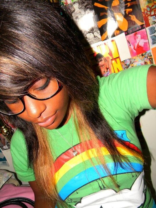 AvelineHurd's profile picture. If Cinderella can get her prince charming without taking her dress off, then so can you.