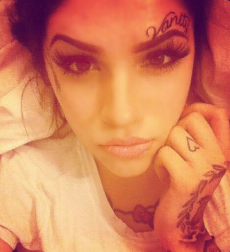 NellBenjaminowi's profile picture. I ignore texts. I let the phone ring. It's nothing personal, but sometimes I just don't feel like talking.