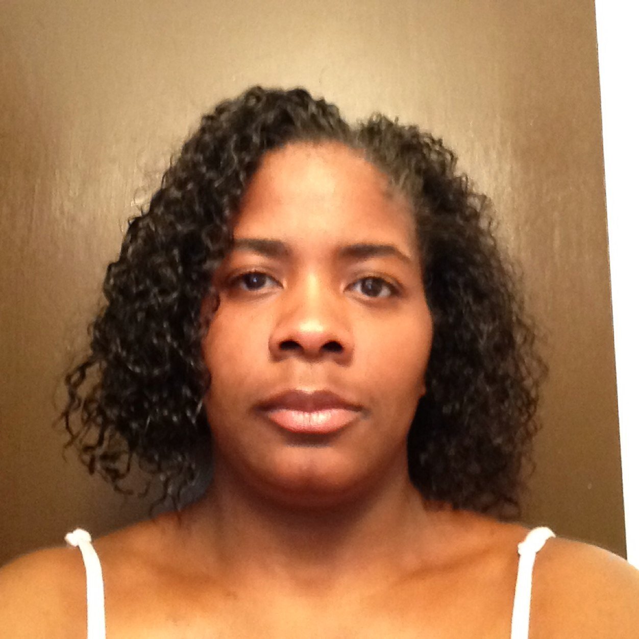 yolanda smith Profile