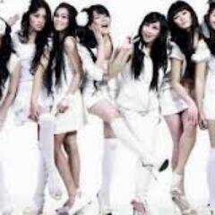 AyuMaryaa's profile picture. 