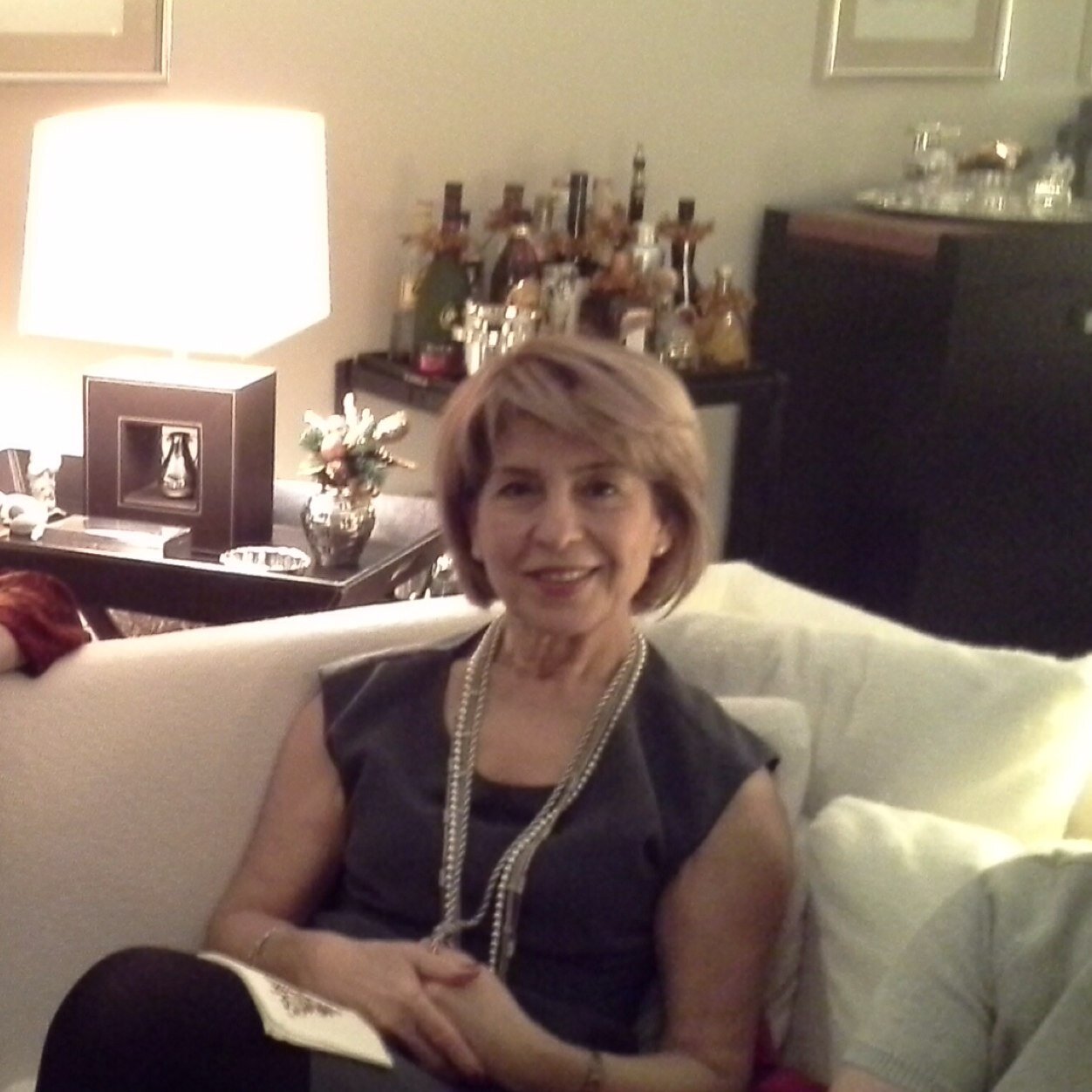 EsinAcet's profile picture. 