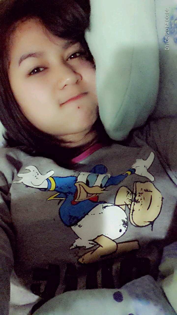 . .hi im stephanie.16.cagliari italy.add me on wechat itsmehkhaye