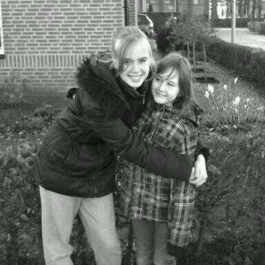 MainStreet Alwayss ! The Best! 3 Raya,Laika,Huppel,Vlekje,Rayka ! I alwayss love you so machh !! :) 3