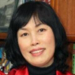 서울대 졸업과 조지타운대학 수학. 인제대학교 보건행정학과 교수. 박근혜후보 일자리 만들기 부산교수모임 공동대표. 여의도연구원 정책자문위원. 가야 허황후의 길을 따라 김해를 세계적인 행복도시로 만들고 싶습니다. 트위트를 통해 김해소식을 전하고자 합니다. 새누리당 김해시장 예비후보.