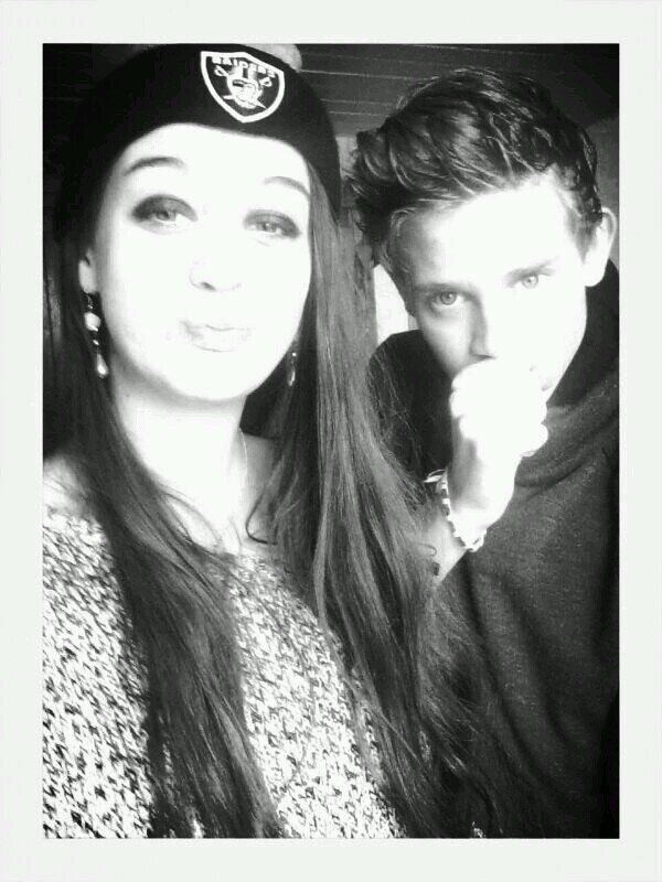 My everything my proud my lovely girlfriend Manon ♡♡♡//  4TL // Groenedriehoek// love for friends♡//NF=NFB