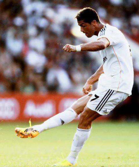 ♥ Personal Madridi famous Algerian . When I follow You Pliiiiz Follow Me And Thanks ♥