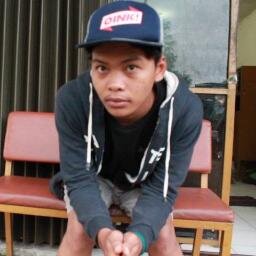 Kesenangan bisa dibeli tapi orang yang menyenangkan susah dicari! Pin 74083D6A Happy life Ԅ(ˆ⌣ˆԄ)