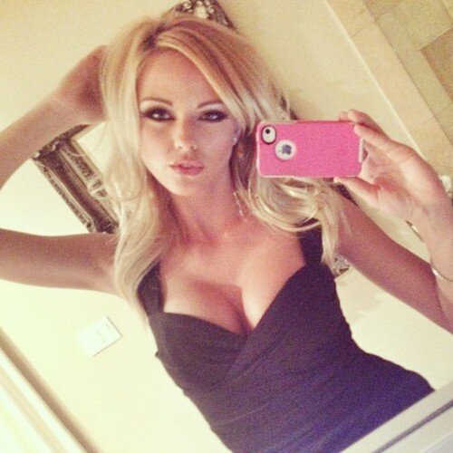 LaryssaMacNicho's profile picture. Dear God, Today I woke up. I am healthy. I am alive. Thank you I apologize for all my complaining. I'm truly grateful for all you've done.