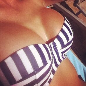 FelicleMcCaffer's profile picture. Sometimes the girl who has been there for everyone else needs someone to be there for her.