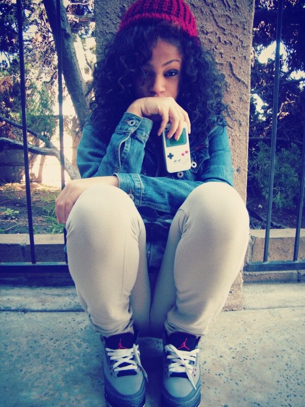 Single and failing to mingle.