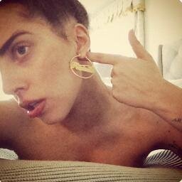 gagachacalitax's profile picture. Soy una poya finah de los 70 atrapada en el 2013. Eres talentosa, rica y deliciosa nunca lo olvides. Si te da ravia muerde el piso payasa que pa única YO