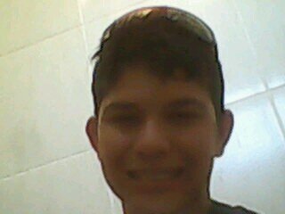 eu sou uma pessoa onesta e umilde e gosto de todo mundo