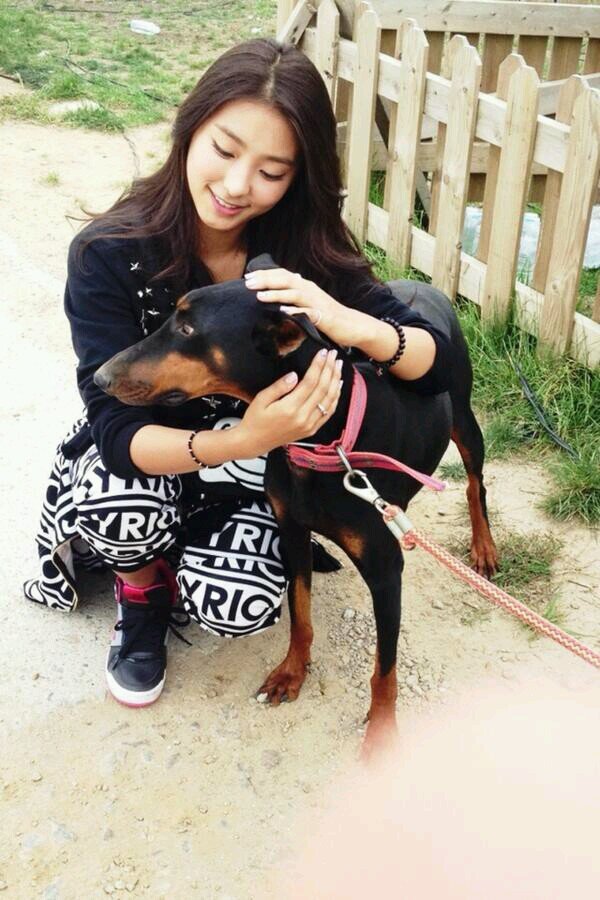 90L. sistar's rapper.