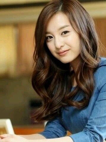 Alisanatalia_'s profile picture. halo :)