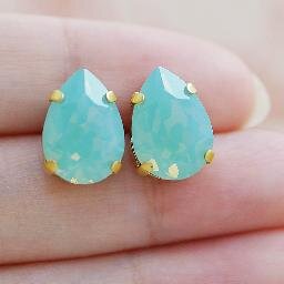 earringsnation's profile picture. Earringsnation carries a wide range of Earrings and Necklaces in different styles. Do visit to witness their one of a kind designs...