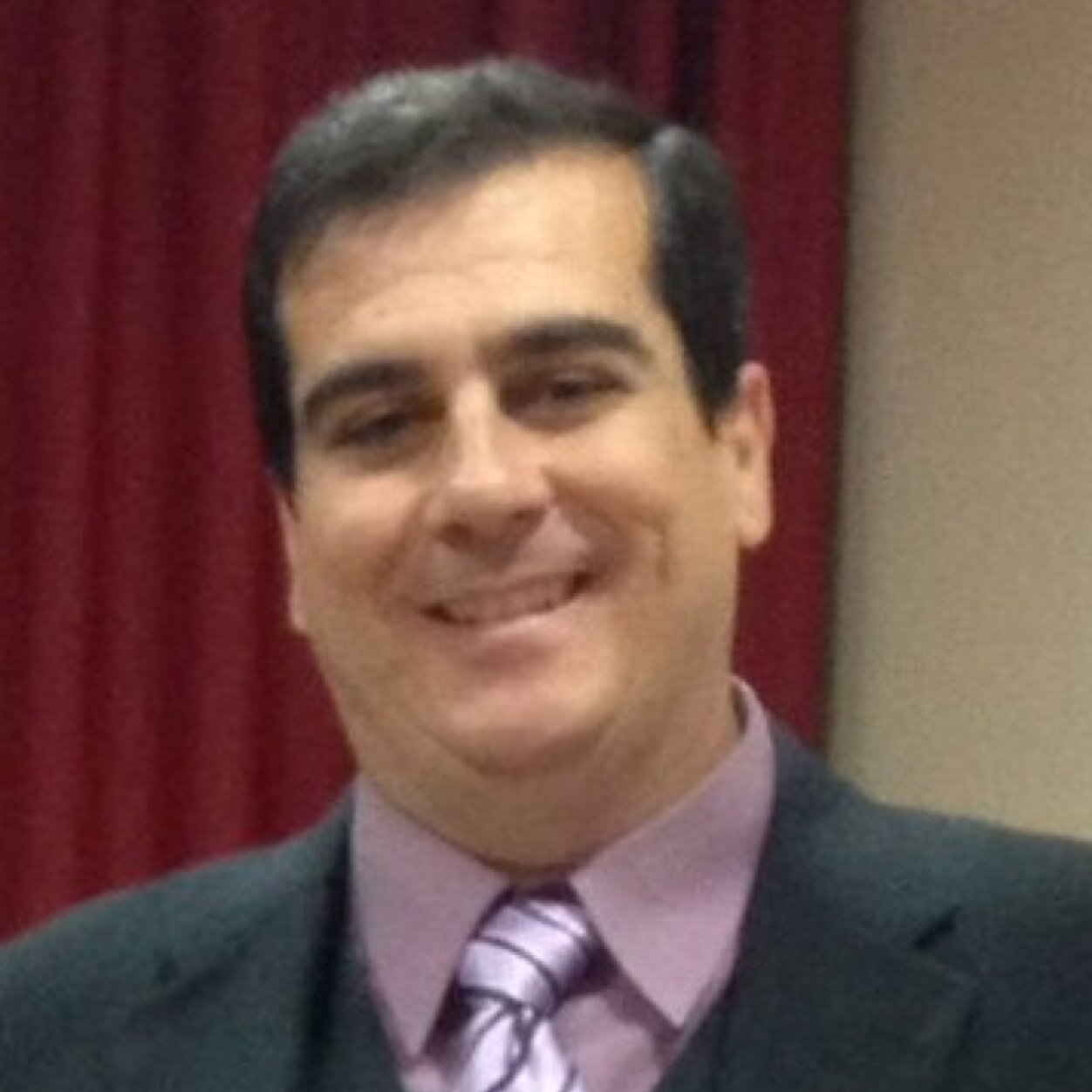 Oscar Solis net worth