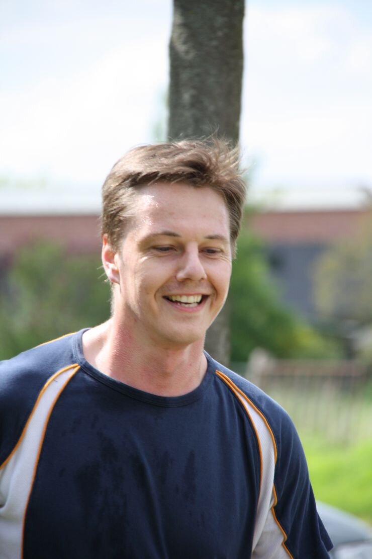 I am a startup design blogger from Belgium.