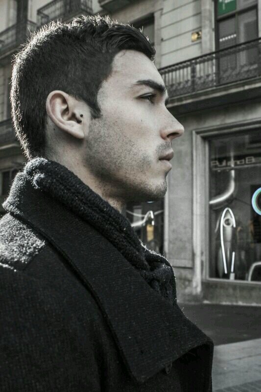 ismael0010's profile picture. 