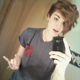 E7sas__N's profile picture. ياخسارة عمري اللي عطيتك اياه لولتي http://t.co/kTVEsP4n7I