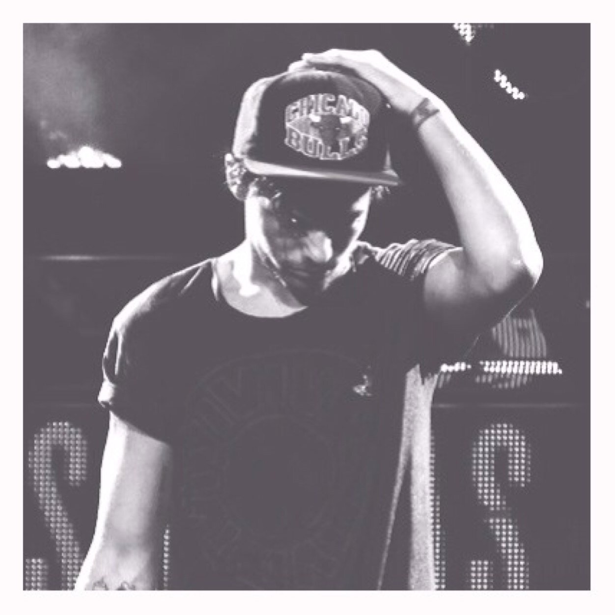 I gave you free follows so follow: @sextingxlouis ! Please do it or I unfollow