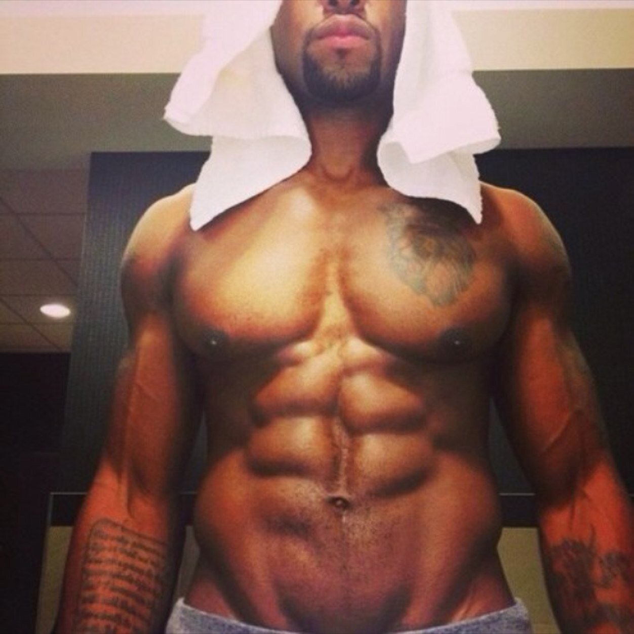 If you want i post your pictures guy send me on alloopass@hotmail.fr