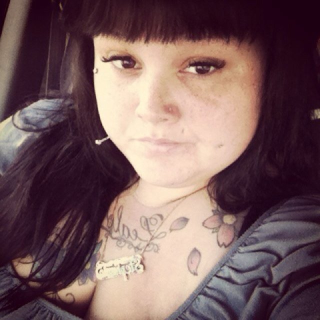 StephyBaby143's profile picture. Im not a princess, i dont need saving, imma queen i got this shit handled!!!