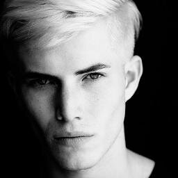 In love with fashion and @tatto_boy_, profesional model, fashion is my fucking life.