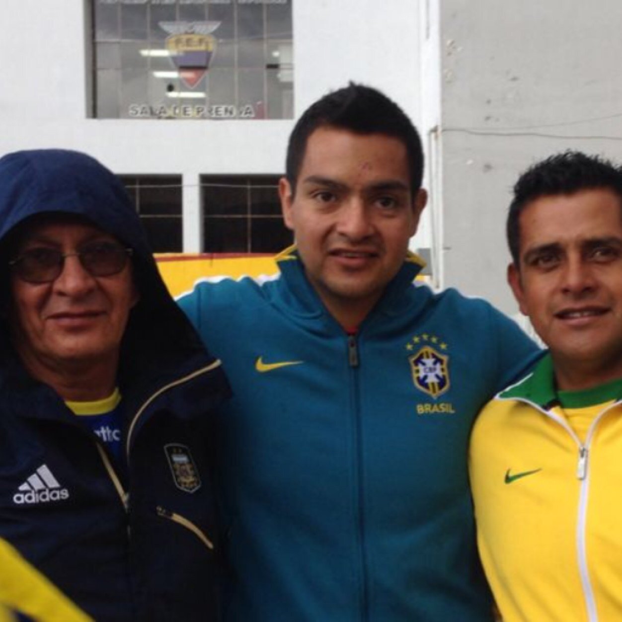 lobito (@lobitoache) | Twitter
