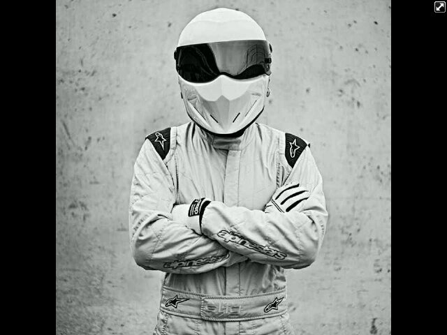 |et's do business. |ightskinned. vigilante.