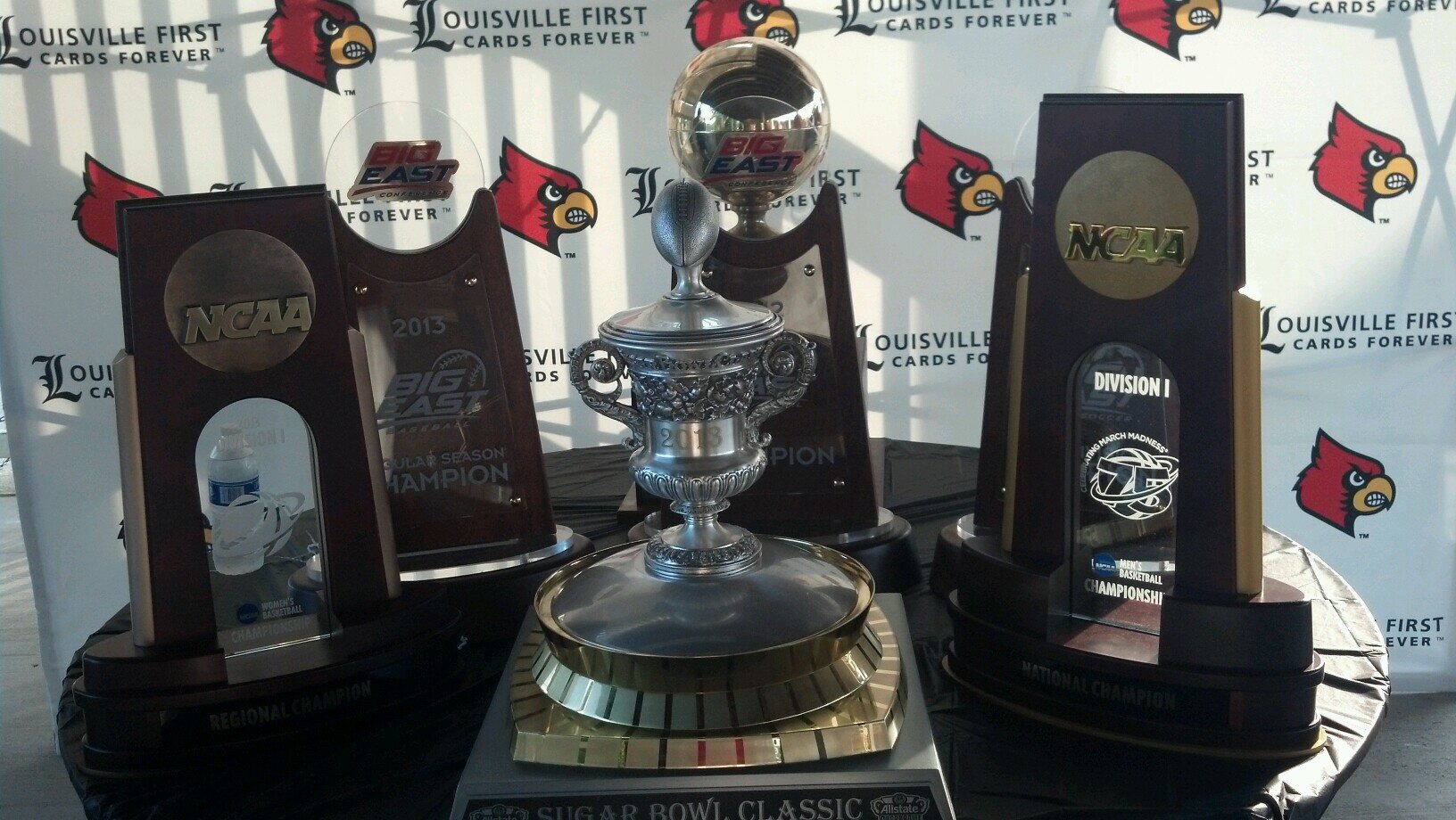Live tweets of Louisville sporting events