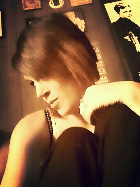 keebie9410's profile picture. I'm a mommy, wife, daughter, and friend! I love my family!