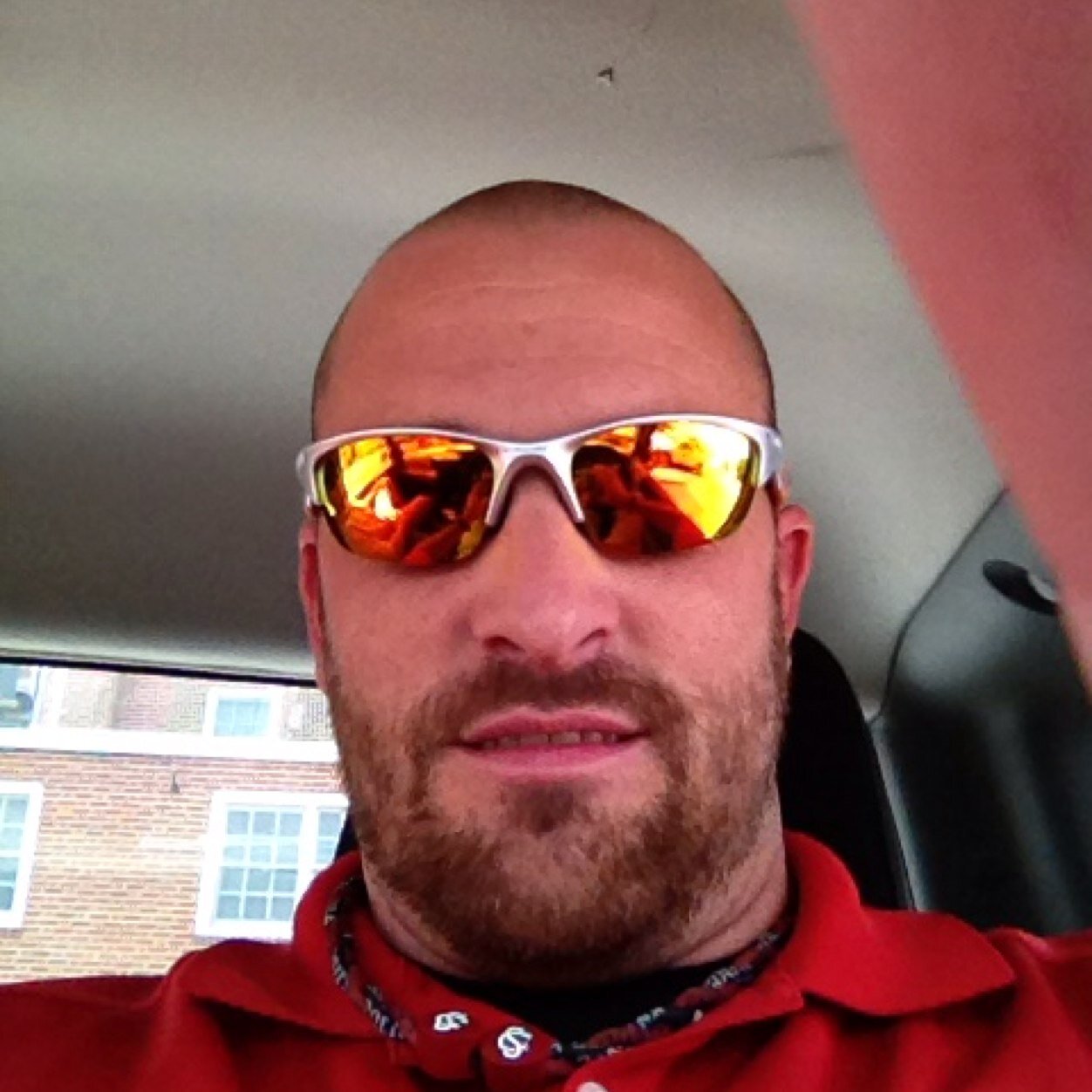 hurricane28043's profile picture. 