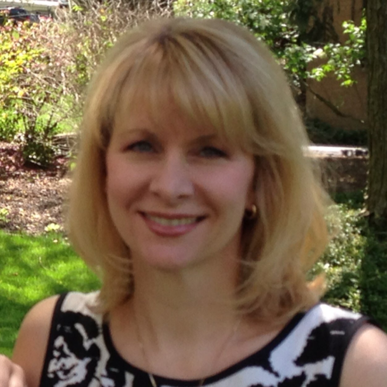 AmyKarasLane's profile picture. 