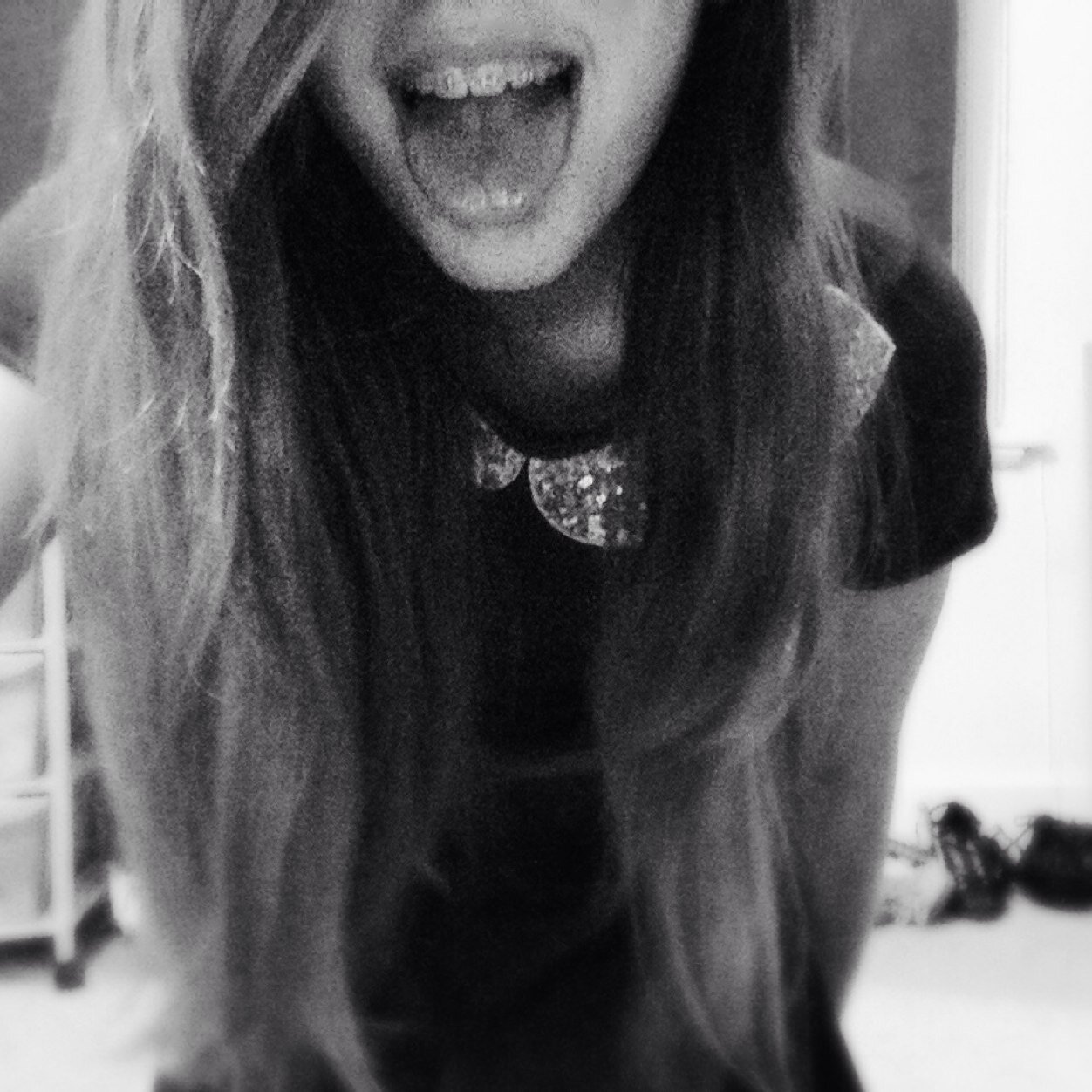 mi amore is so close but so far away :3