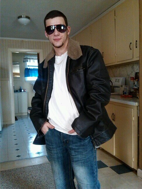 SOAJoe33's profile picture. chill,smoke, have fun and work that's my life