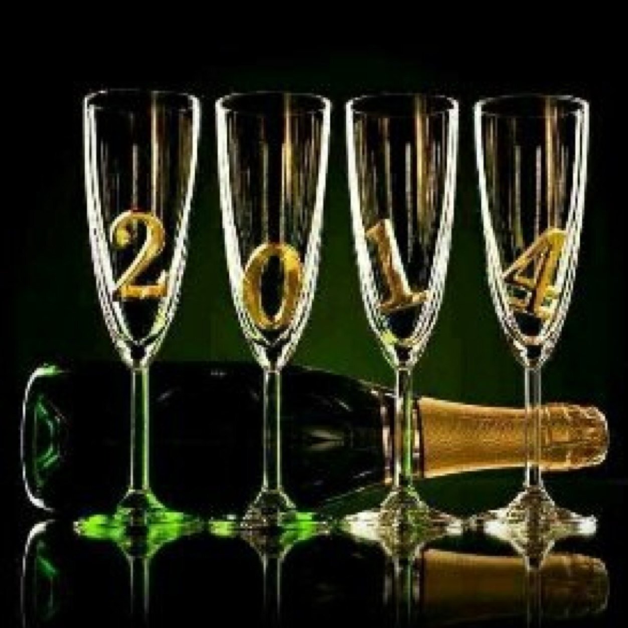 EH7014's profile picture. 