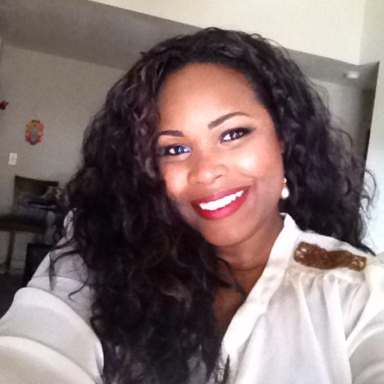 Wife, Mother, and Entrepreneur. On a journey discovering my purpose and enjoying life in the process.