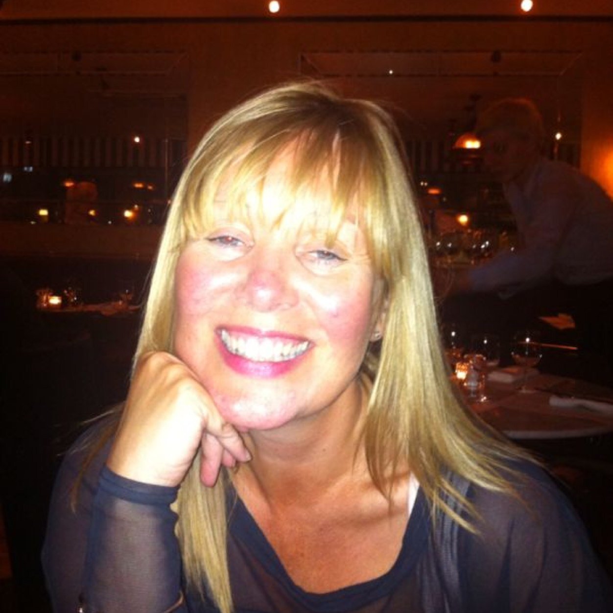 Hotel Queen,'Polzeath,London,Health & Wellbeing Loving'.Slightly crazy mum of 2 gorgeous boys who aren't quite so little anymore! Founder of @Velvet_Lime.