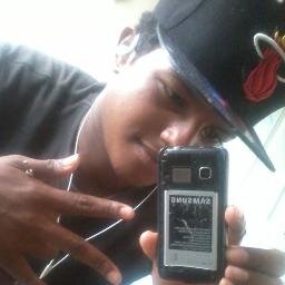 yo estoy soltero y sin conpromiso  yia :D  :D  no tobul   llegale a mi whatssap :D 829-355-4833 :D :*