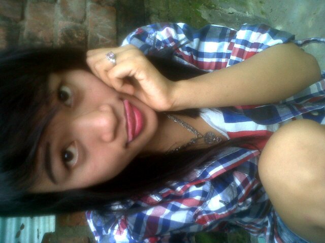 06 06 93 I love you dilla sayang , bestfrens q jgn lupa ya sma aku, buat sayang dilla jagan prnah nyakit I aku, :-(