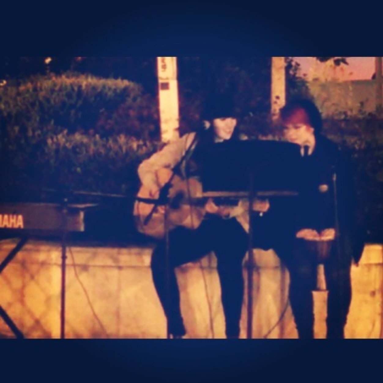 We're an Indie/Acoustic group from Georgia. IG: HopeForRoses