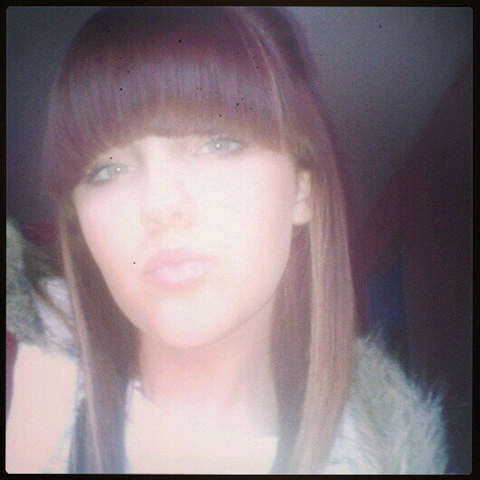 your beauty is inside you dont let it get u down :)
