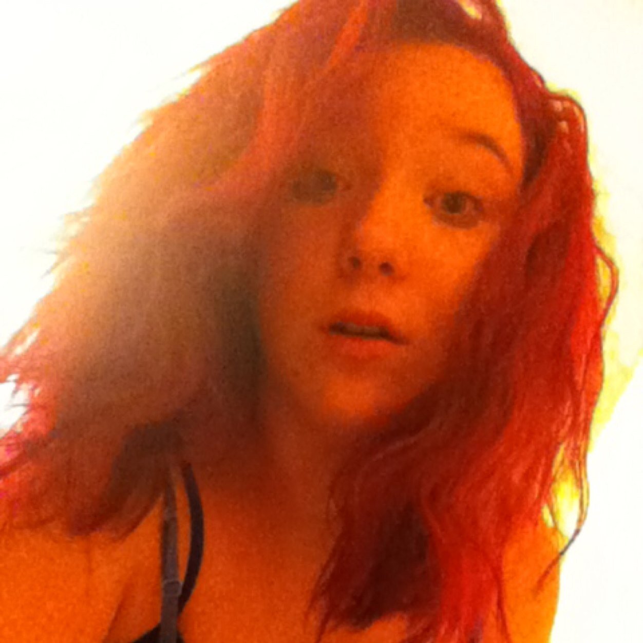 GIRLSIMMER-VLOGGER-TOMBOY Hey im amanda im a girl gamer and vlogger youtube channel mandypandi