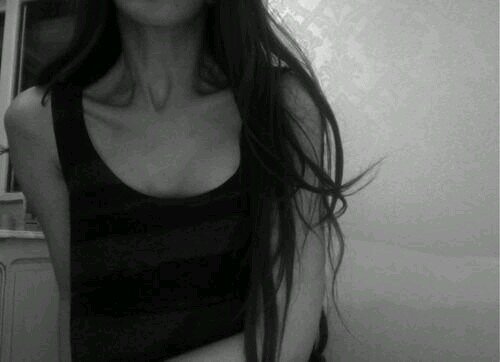 Hunger is a feeling. Thin is a skill.3 UGW; 90lbs Sadly but yeah that fatso (the avi) it's me. Ask me to follow you & I will. c: