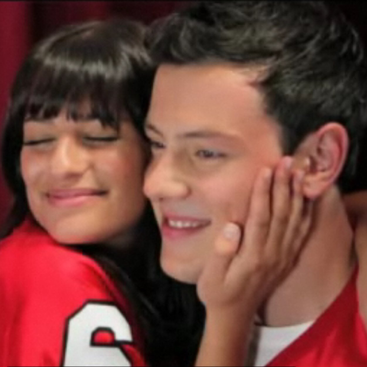 | Mckinley high | New Directions Glee Club | single | Born to be a star |